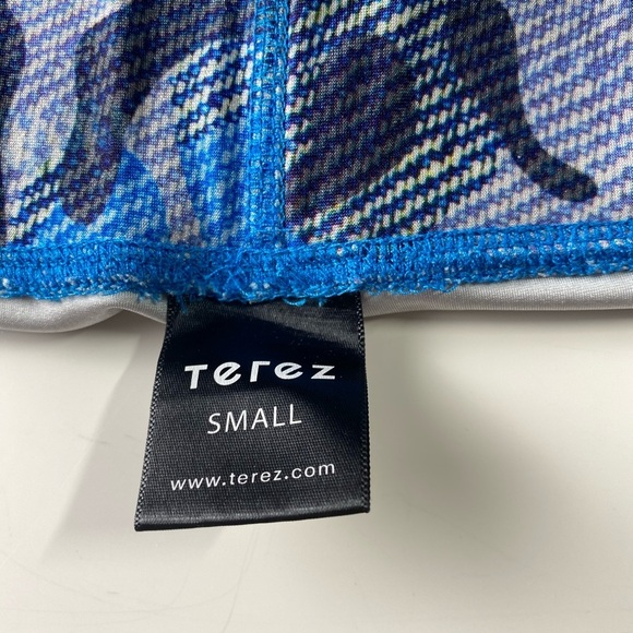 TEREZ WOMEN'S CAMO CAPRI COMPRESSION LEGGINGS SIZE 'S' - Picture 5 of 8